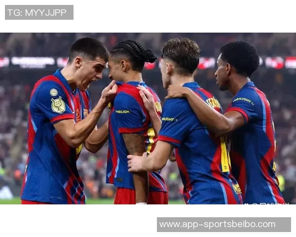 青年欧冠巴萨逆转巴黎克鲁伊维特小儿子精彩兜射锁定胜局 青年欧冠巴萨逆转巴黎克鲁伊维特小儿子精彩兜射锁定胜局