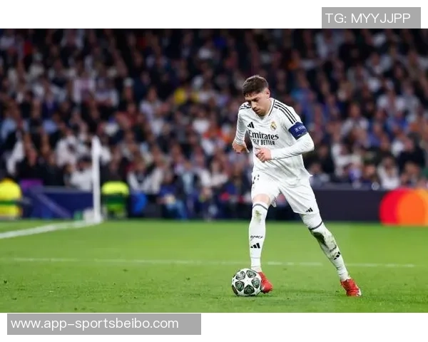 巴尔韦德幽默回应庆祝方式称孩子或会模仿打自己