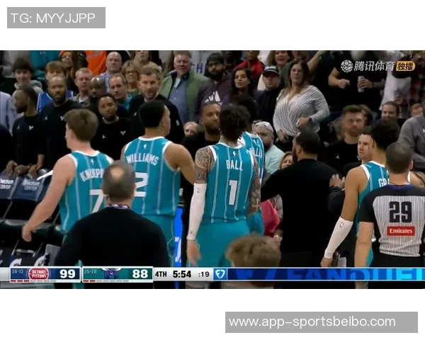 老哈珀批评本赛季裁判表现差球员假摔现象严重罚球次数激增